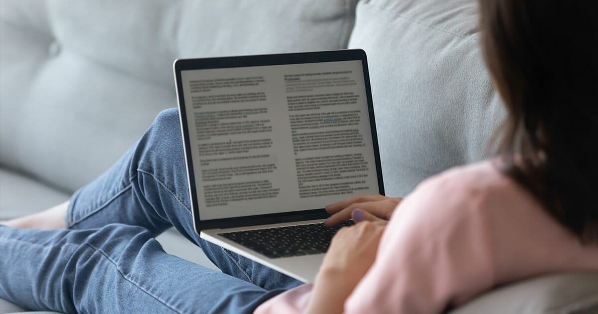 Manuscript Critique: Learning From Other’s Impression of Your Draft