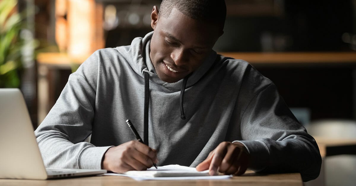 How to Write as a Pantser (And What They Are)
